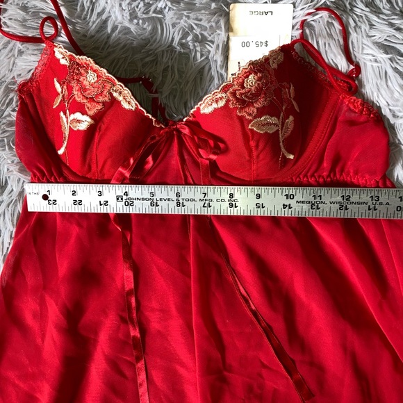 Red front closure babydoll lingerie with thong NWT - Picture 5 of 10